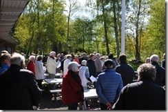 Et udsnit af de fremmødte til standerhejsningen primo maj 2019.
(foto: Kurt Haagen Hansen)