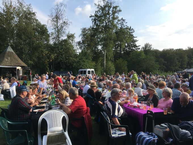 7. august 2019 kom Rocking Ghosts for 20. gang og spillede alle de gode, gamle hits fra 60-erne og fremefter. Det gode vejr betød mange gæster og de fleste valgte at spise i Solgårdsparken, inden koncerten startede.